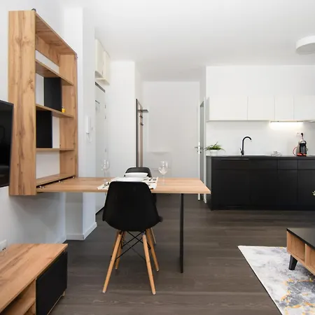 Moderny 2 Izbovy V Srdci Bratislavy - Stare Mesto Apartment Bratislava